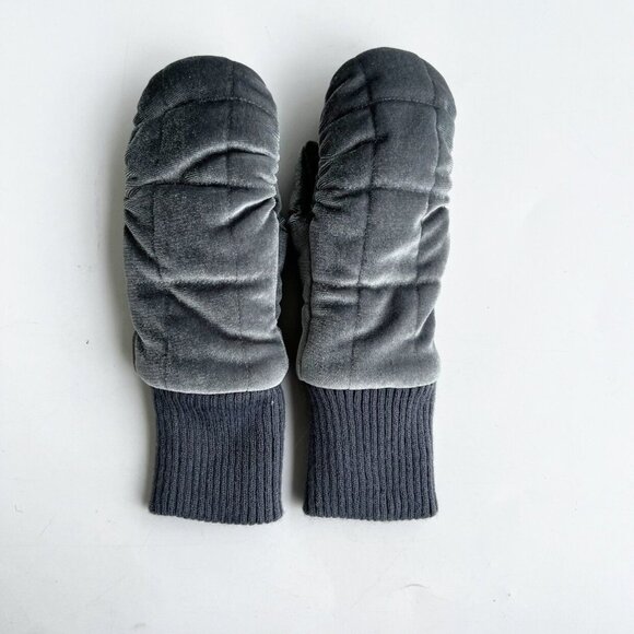 Gymboree Mittens - Picture 1 of 6